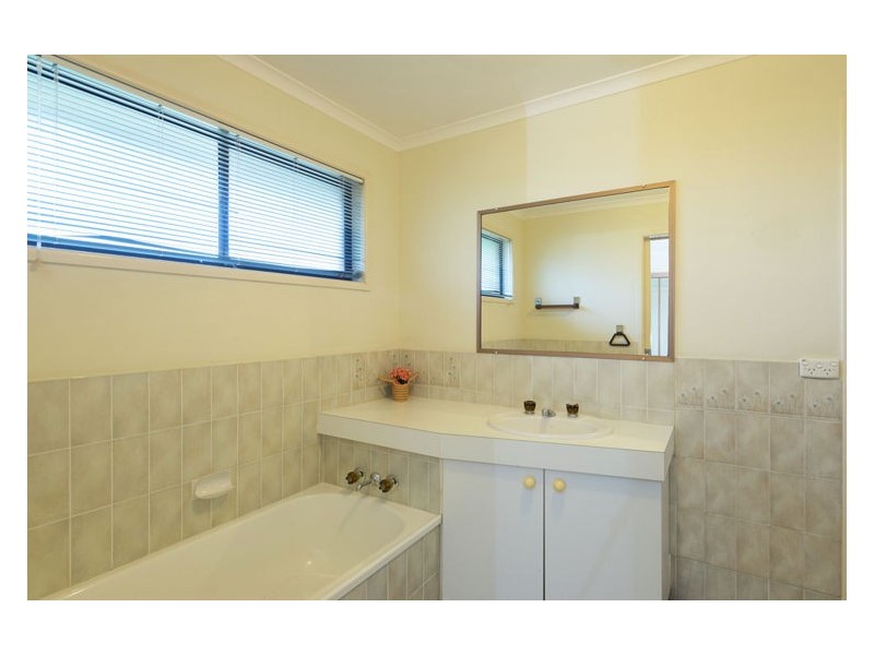 7 Dotterel Street, Parrearra QLD 4575