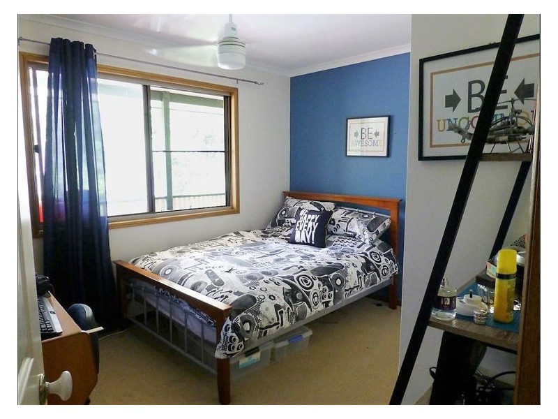 111 Hunchy Road, Hunchy QLD 4555