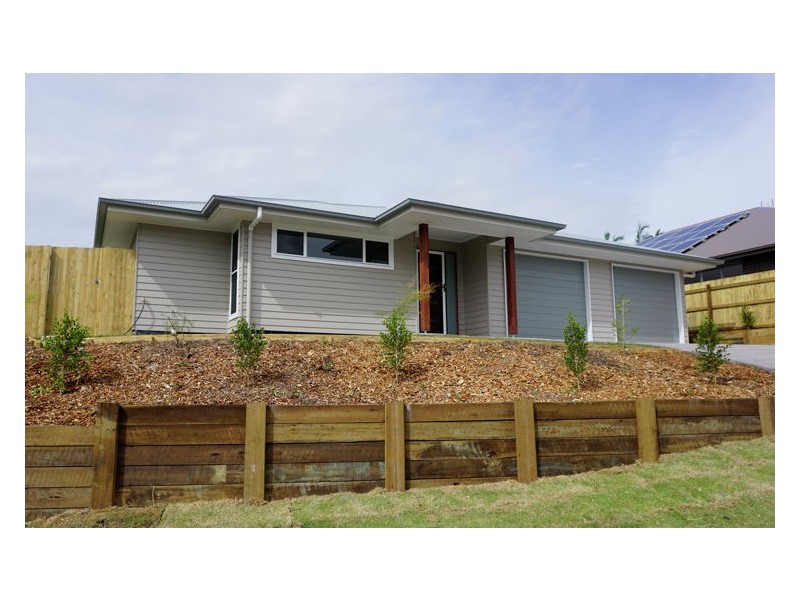 1/1 Honeybee Lane, Burnside QLD 4560