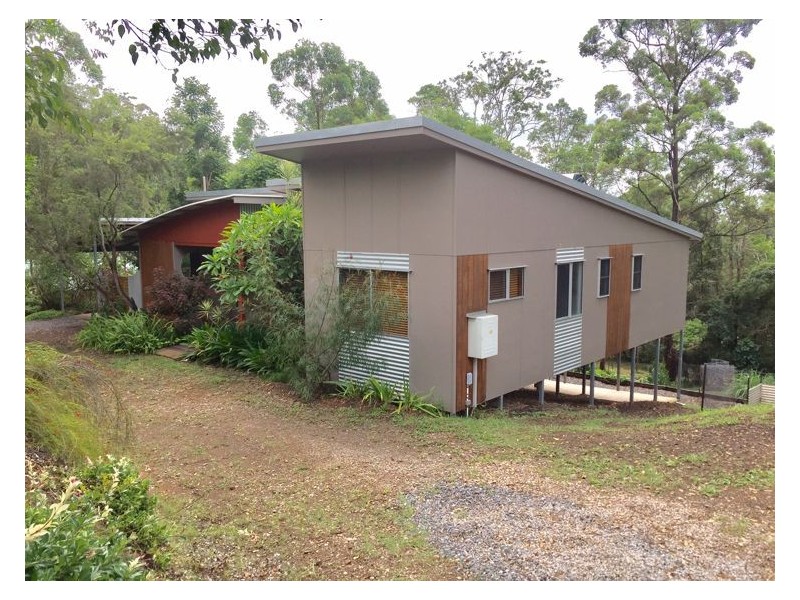 19 Leigha Place, Kureelpa QLD 4560