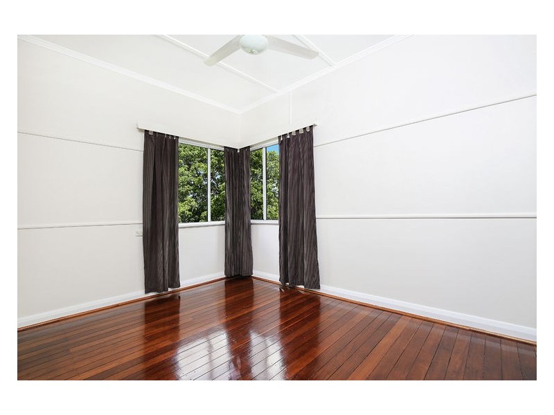 23 Hospital Road, Nambour QLD 4560