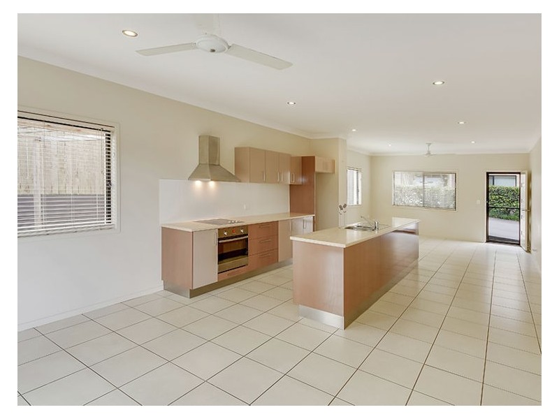 3 / 2 Tamper Street, Nambour QLD 4560