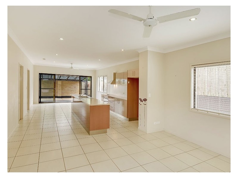 3 / 2 Tamper Street, Nambour QLD 4560