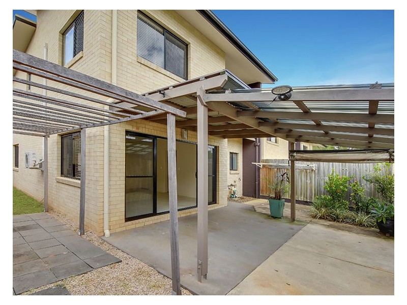3/2 Tamper Street, Nambour QLD 4560