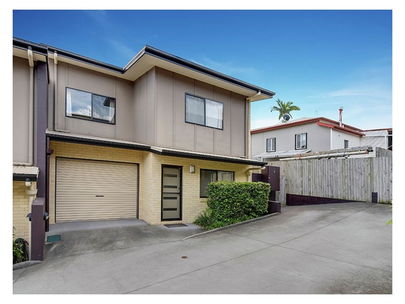 3/2 Tamper Street, Nambour QLD 4560