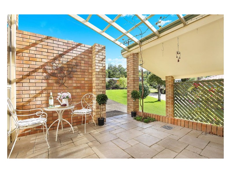 18 Flinders Avenue, Nambour QLD 4560