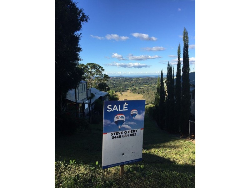 8 Lantana Lane, Mapleton QLD 4560