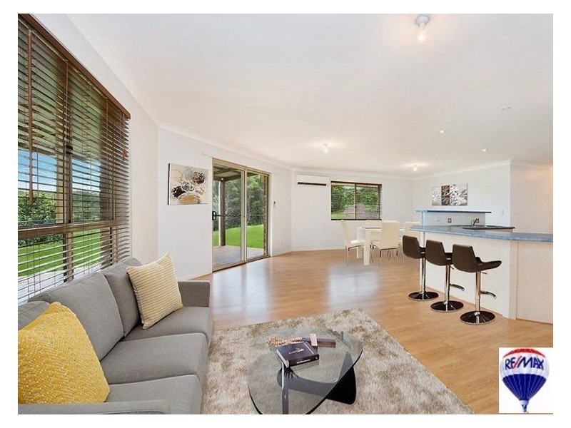 42 Johnson Road, Mapleton QLD 4560