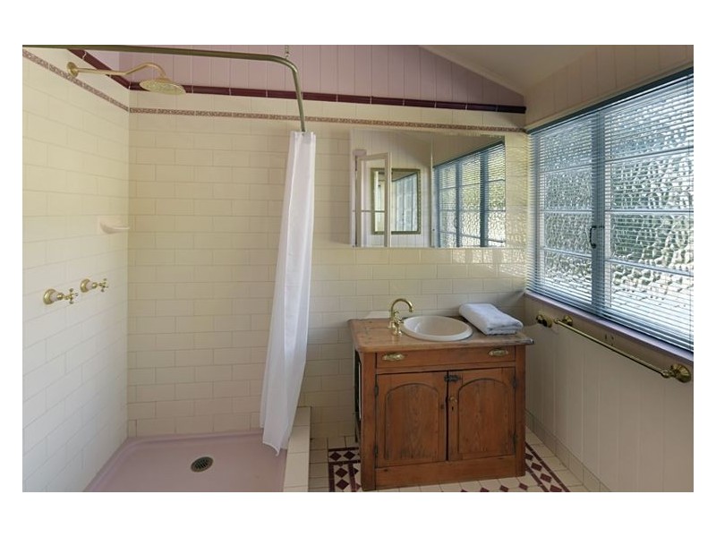 16 Shearer Street, Nambour QLD 4560