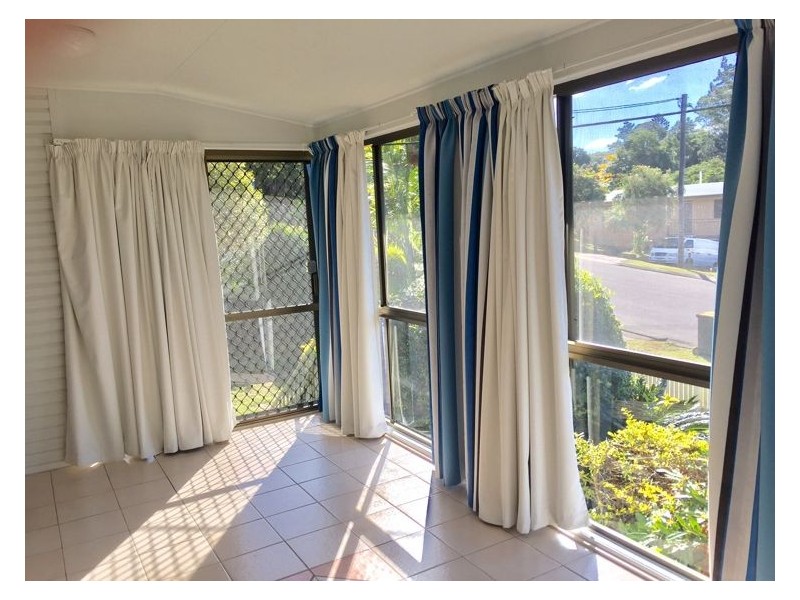 17 Valley View Street, Burnside QLD 4560
