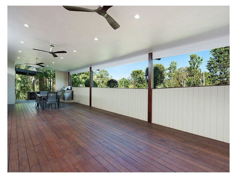 61 Calderwood Road, Landsborough QLD 4550