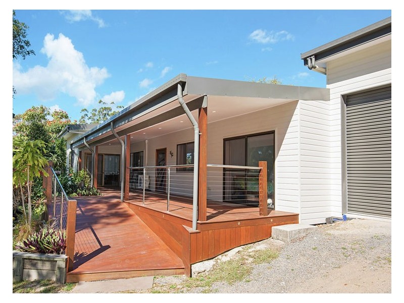 61 Calderwood Road, Landsborough QLD 4550
