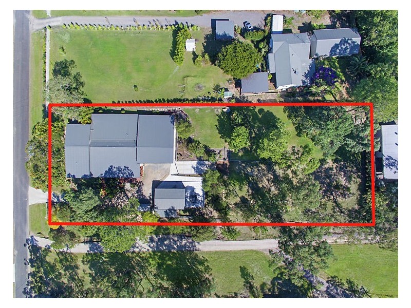 61 Calderwood Road, Landsborough QLD 4550