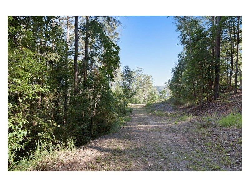 105 Upper Rosemount Road, Rosemount QLD 4560