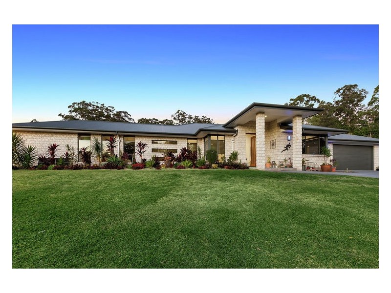 16 Fernhill Place, Diddillibah QLD 4559