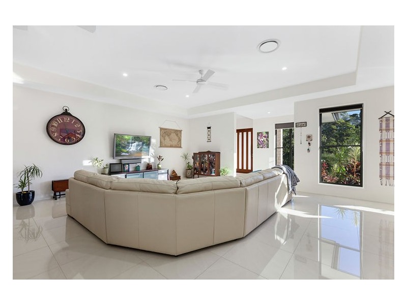 16 Fernhill Place, Diddillibah QLD 4559