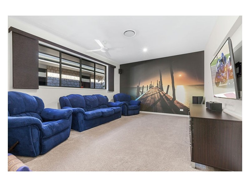 16 Fernhill Place, Diddillibah QLD 4559