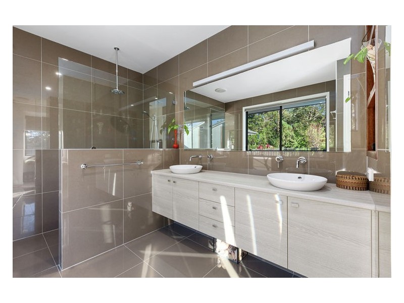 16 Fernhill Place, Diddillibah QLD 4559