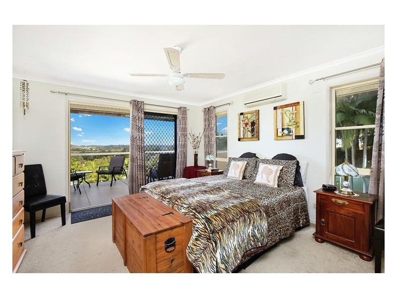 6 Dolphin Drive, Nambour QLD 4560