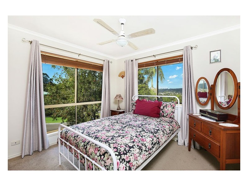 6 Dolphin Drive, Nambour QLD 4560