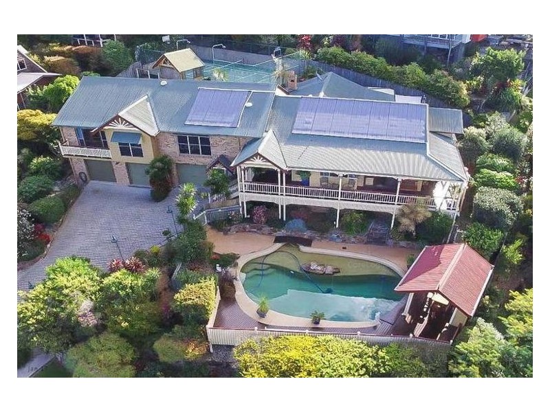 9 Aquila  Court, Bli Bli QLD 4560