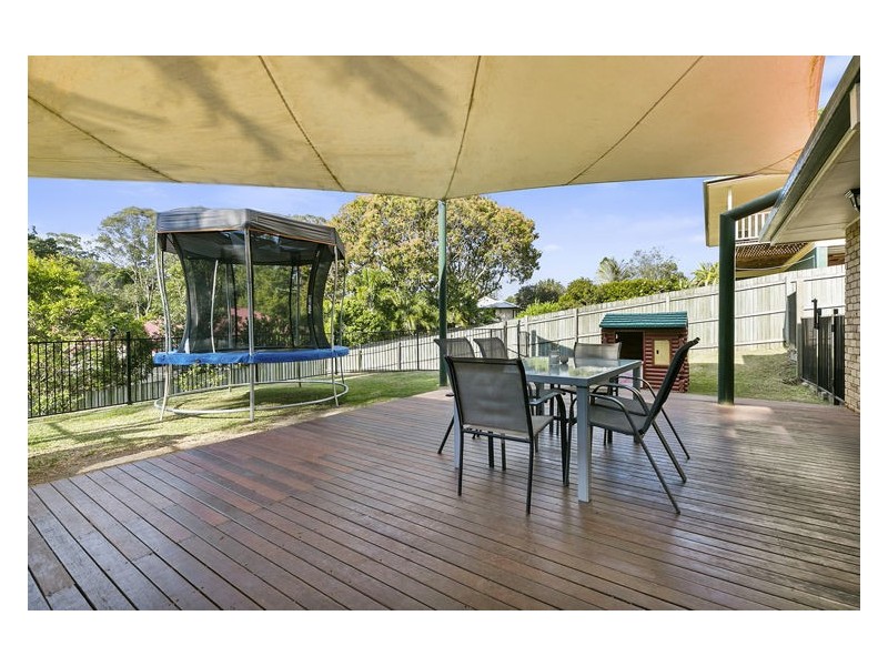 16 Wells  Street, Palmwoods QLD 4555