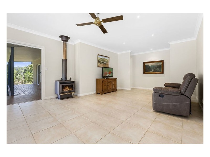 18 Kanes Road, Yandina QLD 4561