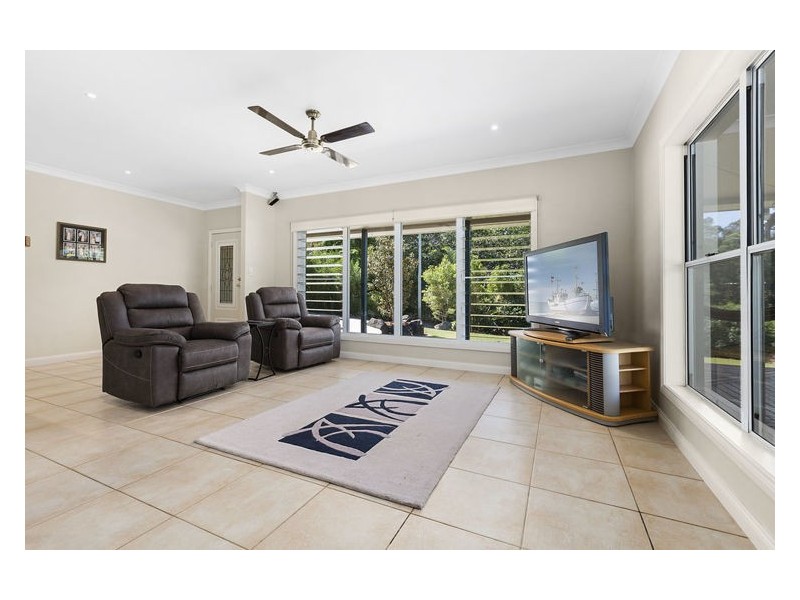 18 Kanes Road, Yandina QLD 4561