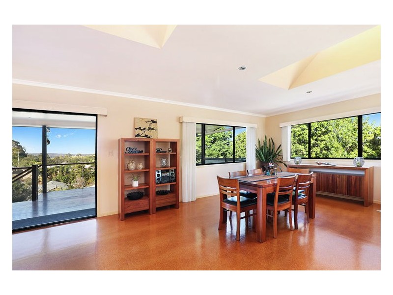 11 Rainbow Court, Woombye QLD 4559