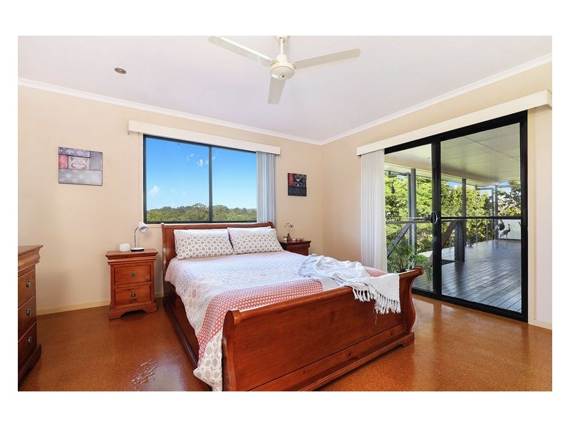 11 Rainbow Court, Woombye QLD 4559