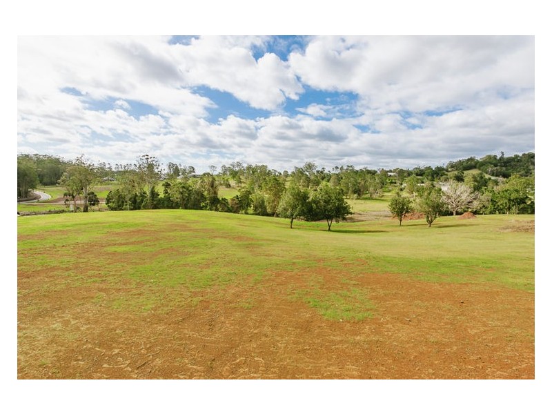 11 Macadamia Rise, Dulong QLD 4560