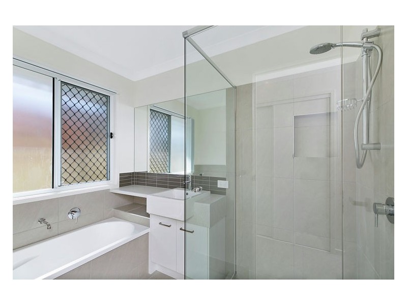 46 Tramline Rise, Burnside QLD 4560