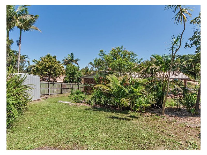 32 Lachlan Avenue, Nambour QLD 4560