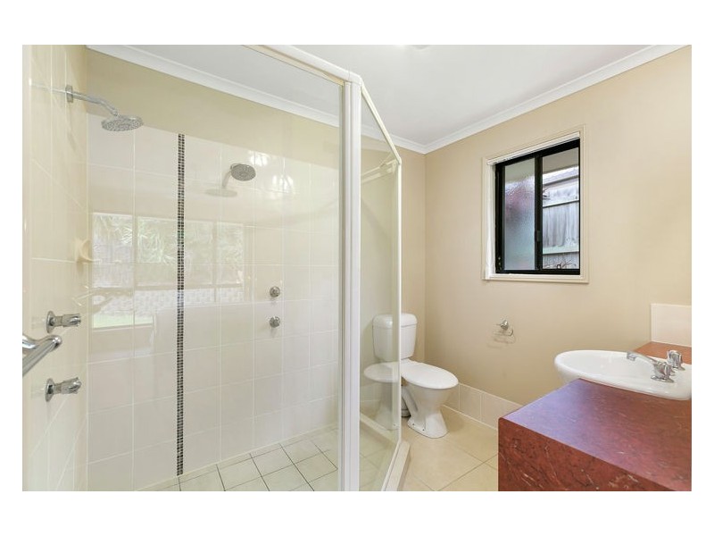 4 Potoroo Place, Burnside QLD 4560