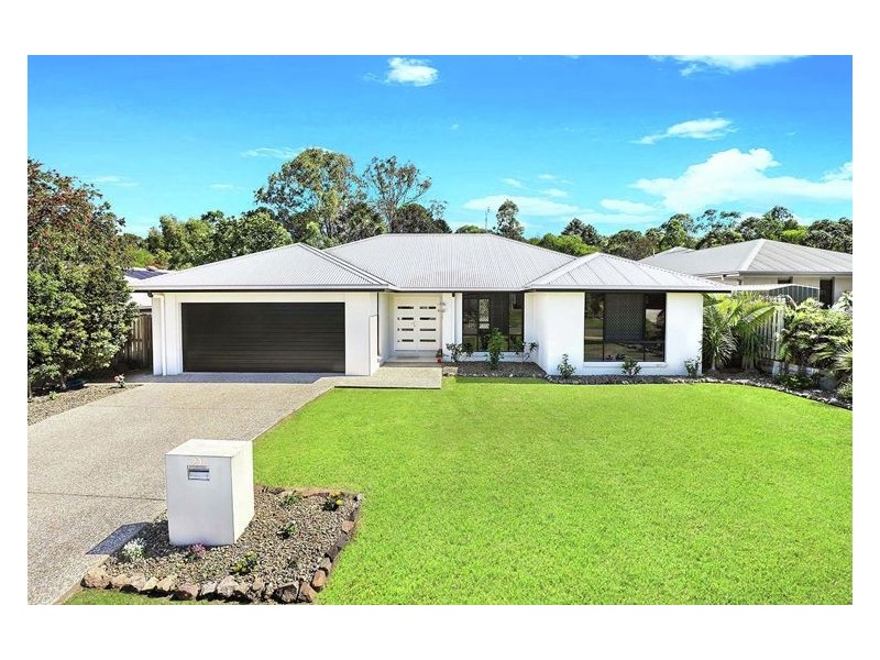 21 Presentation Boulevard, Nambour QLD 4560