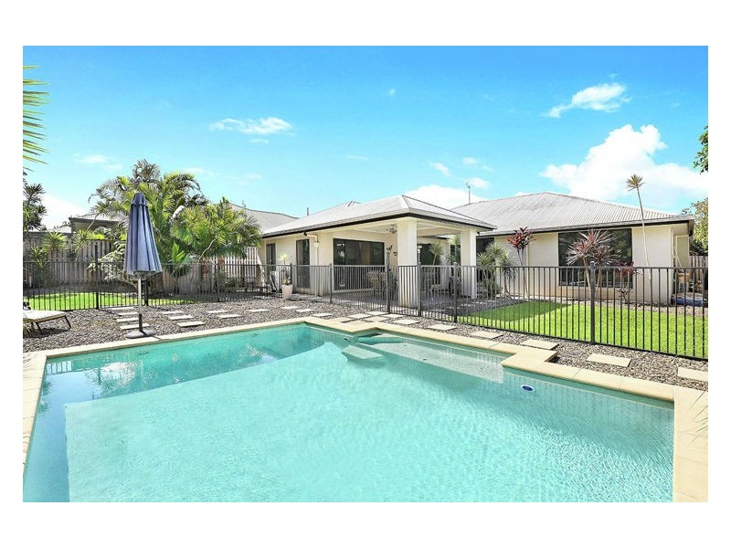 21 Presentation Boulevard, Nambour QLD 4560