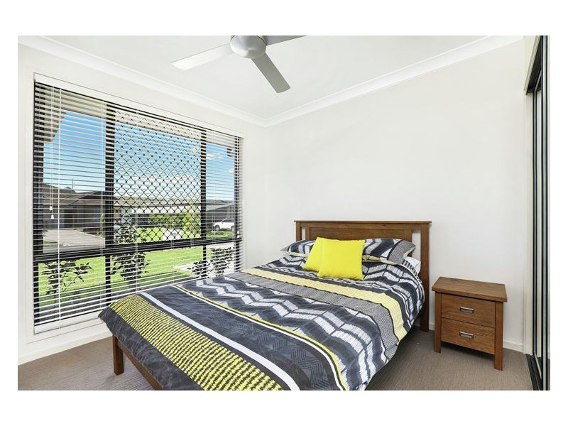 21 Presentation Boulevard, Nambour QLD 4560