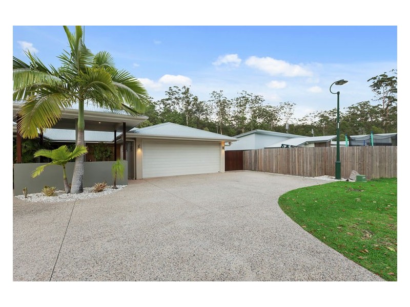 2/17 Tuckers Creek Drive, Nambour QLD 4560