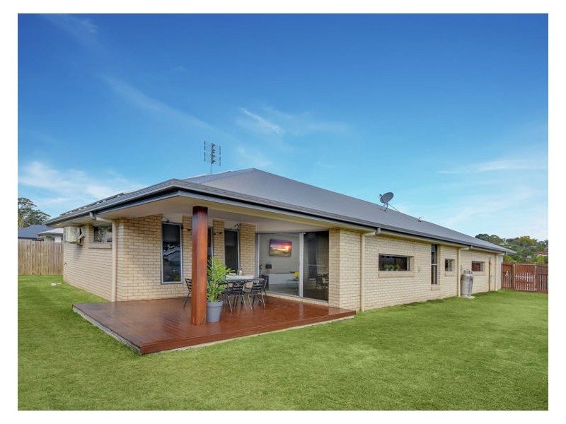 14 Bedford Circuit, Coes Creek QLD 4560