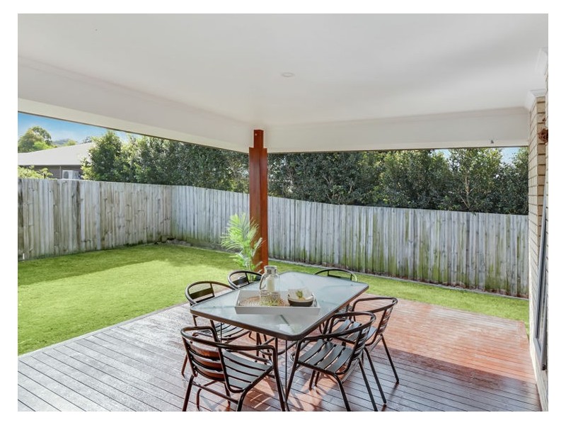 14 Bedford Circuit, Coes Creek QLD 4560