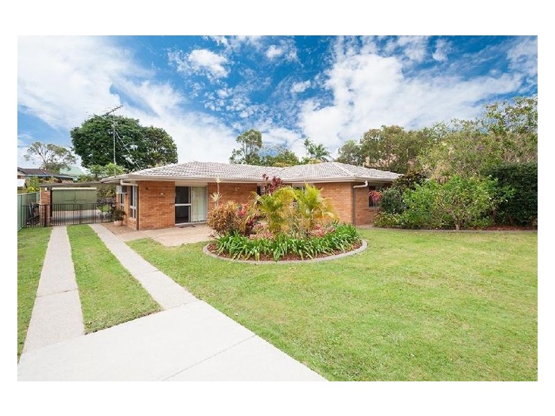 25 Cunningham Crescent, Nambour QLD 4560