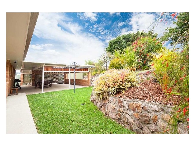 25 Cunningham Crescent, Nambour QLD 4560