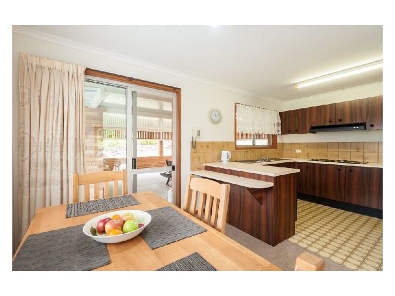 25 Cunningham Crescent, Nambour QLD 4560