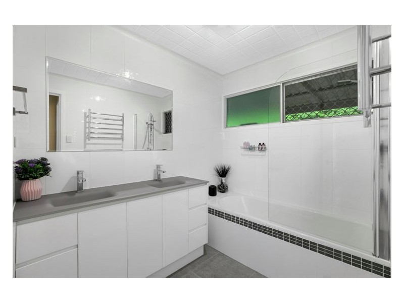 13-21 Kalang Drive, West Woombye QLD 4559