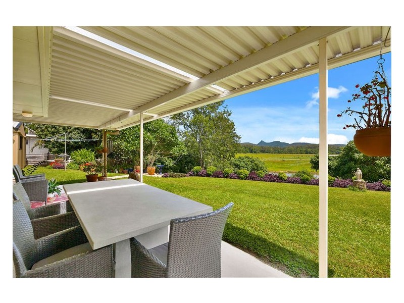 33 Burtons Road, Bridges QLD 4561