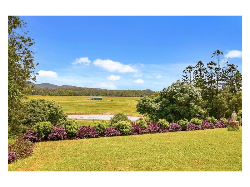 33 Burtons Road, Bridges QLD 4561