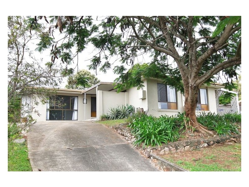 12 Blaxland Road, Nambour QLD 4560