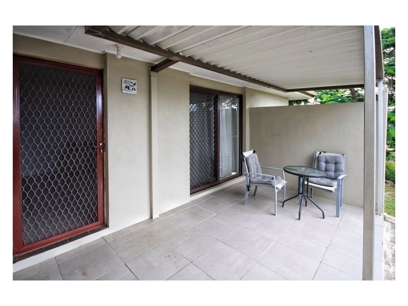 12 Blaxland Road, Nambour QLD 4560