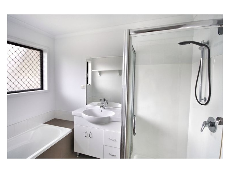 12 Blaxland Road, Nambour QLD 4560