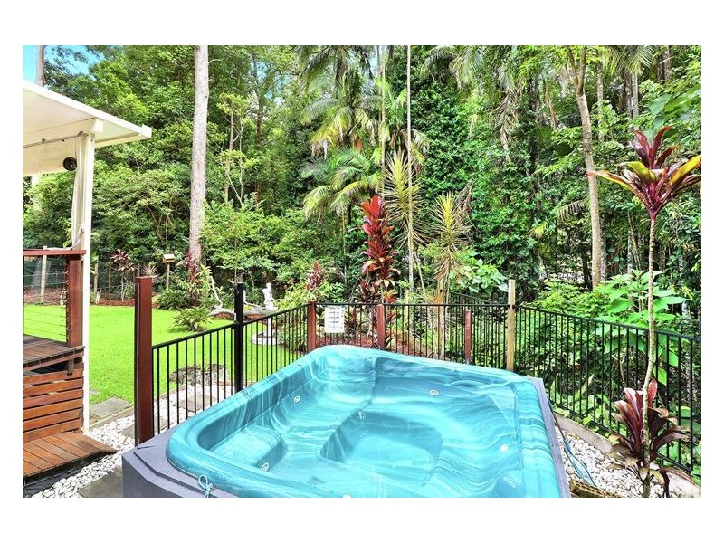 50 Huntingdale Drive, Nambour QLD 4560